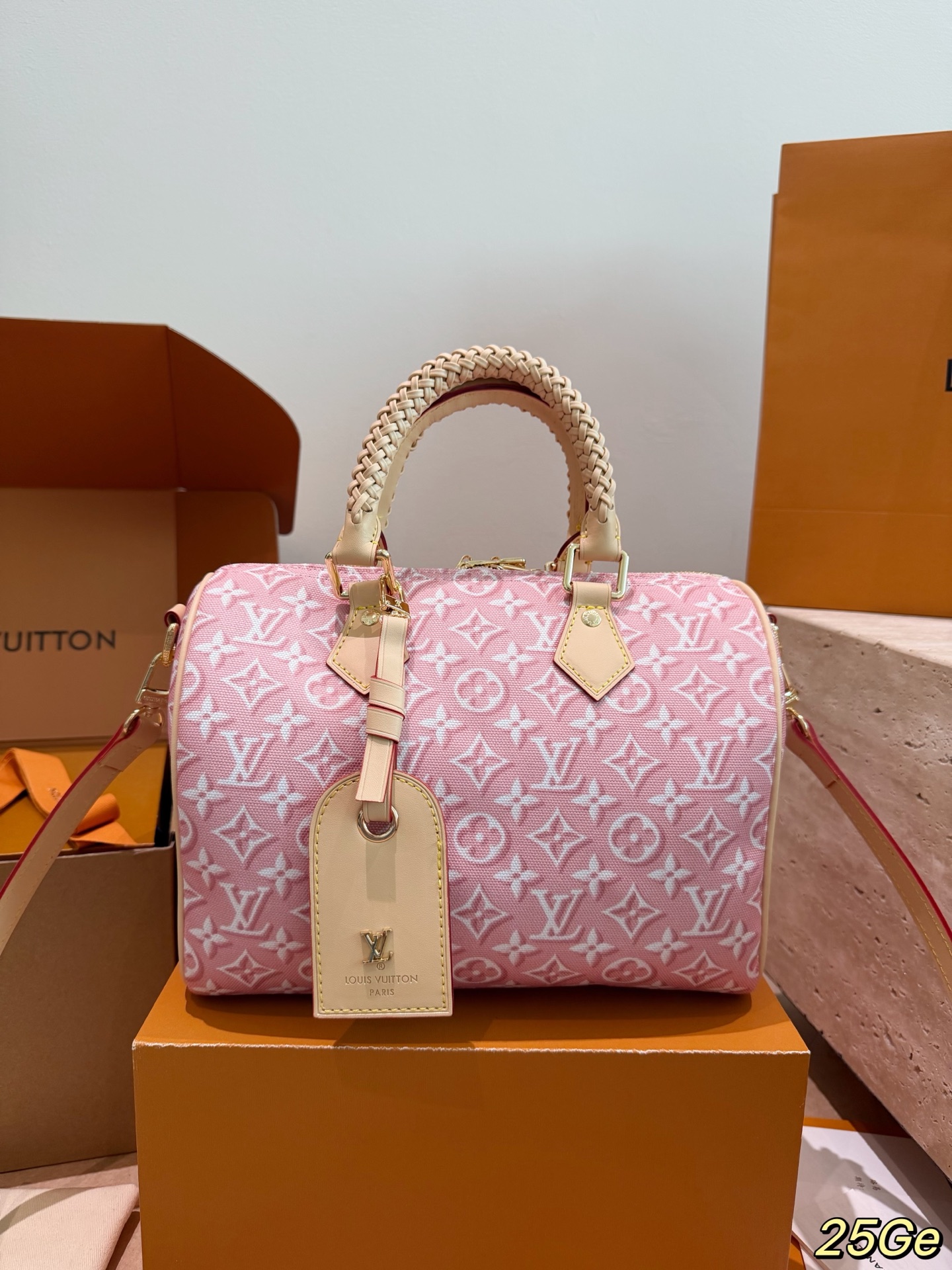 Louis Vuitton LV Speedy Handbag Monogram Canvas
